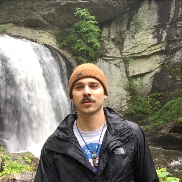 Meet your Posher, Jake - Picture 5 of 6